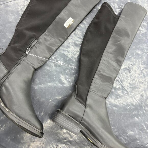 black knee-high boots - Picture 2 of 2